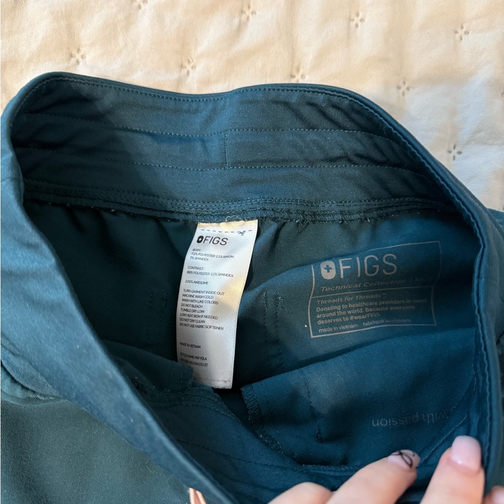 Figs Caribbean blue straight leg pants size xs/T